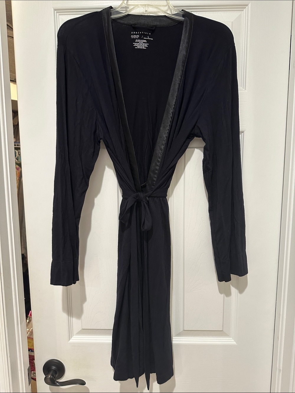 Alfani Black Long-Sleeve Tie-Waist Lounge Robe with Satin Trim